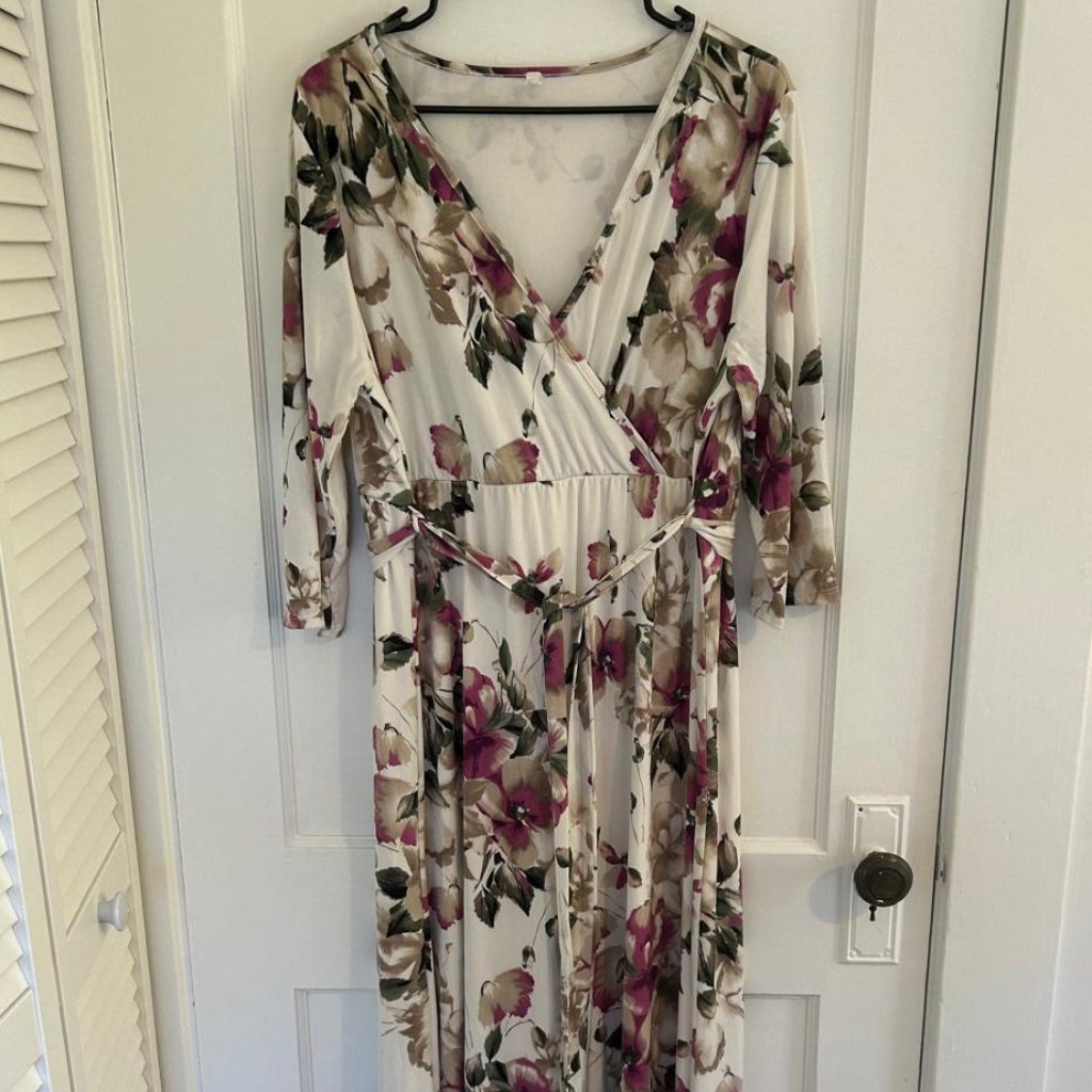 Pinkblush Cream And Purple Floral Print Sash Tie Maternity Maxi Dress, 2x